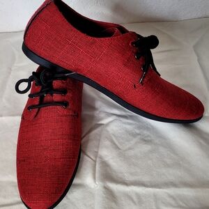 Men's Red Lace-Up Derby Shoes
